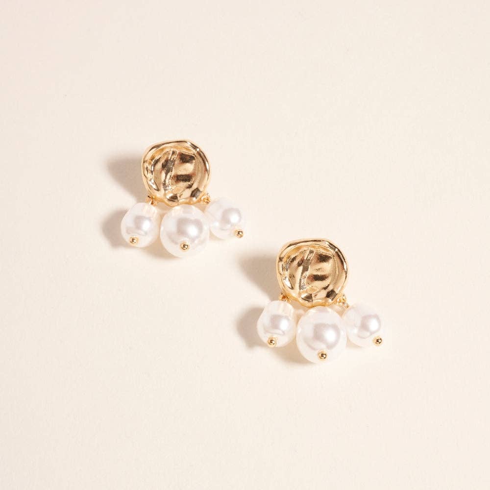 The Sunday Pearl Earring